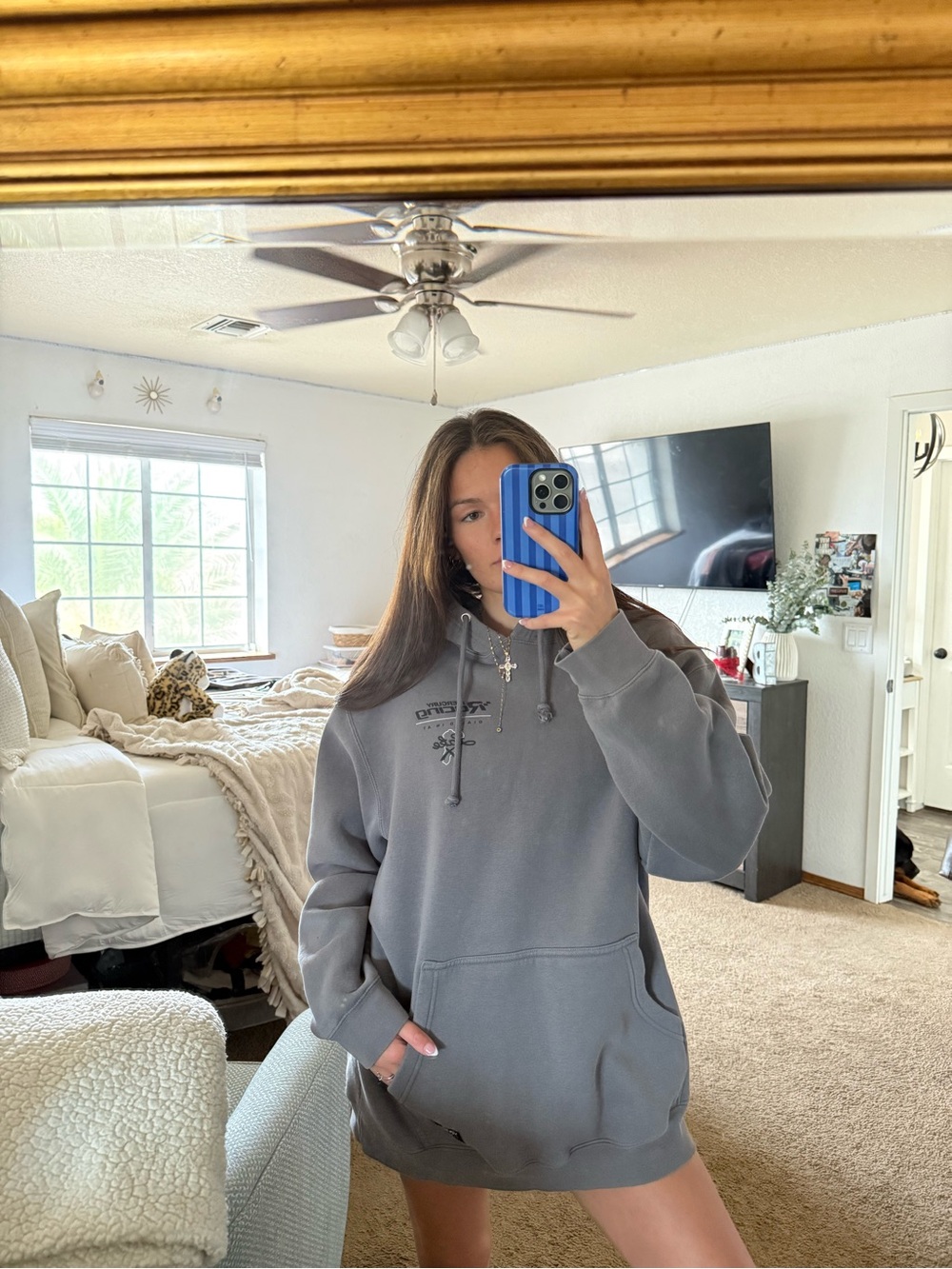 Men’s Gray Crewneck Pullover Hoodie Sweatshirt
